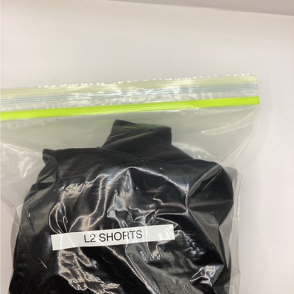 Black Volcom Shorts - Picture 4 of 4